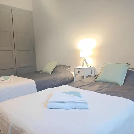 Daire Coeur De - Tres Spacieux Et En Hyper Centre Beauvais